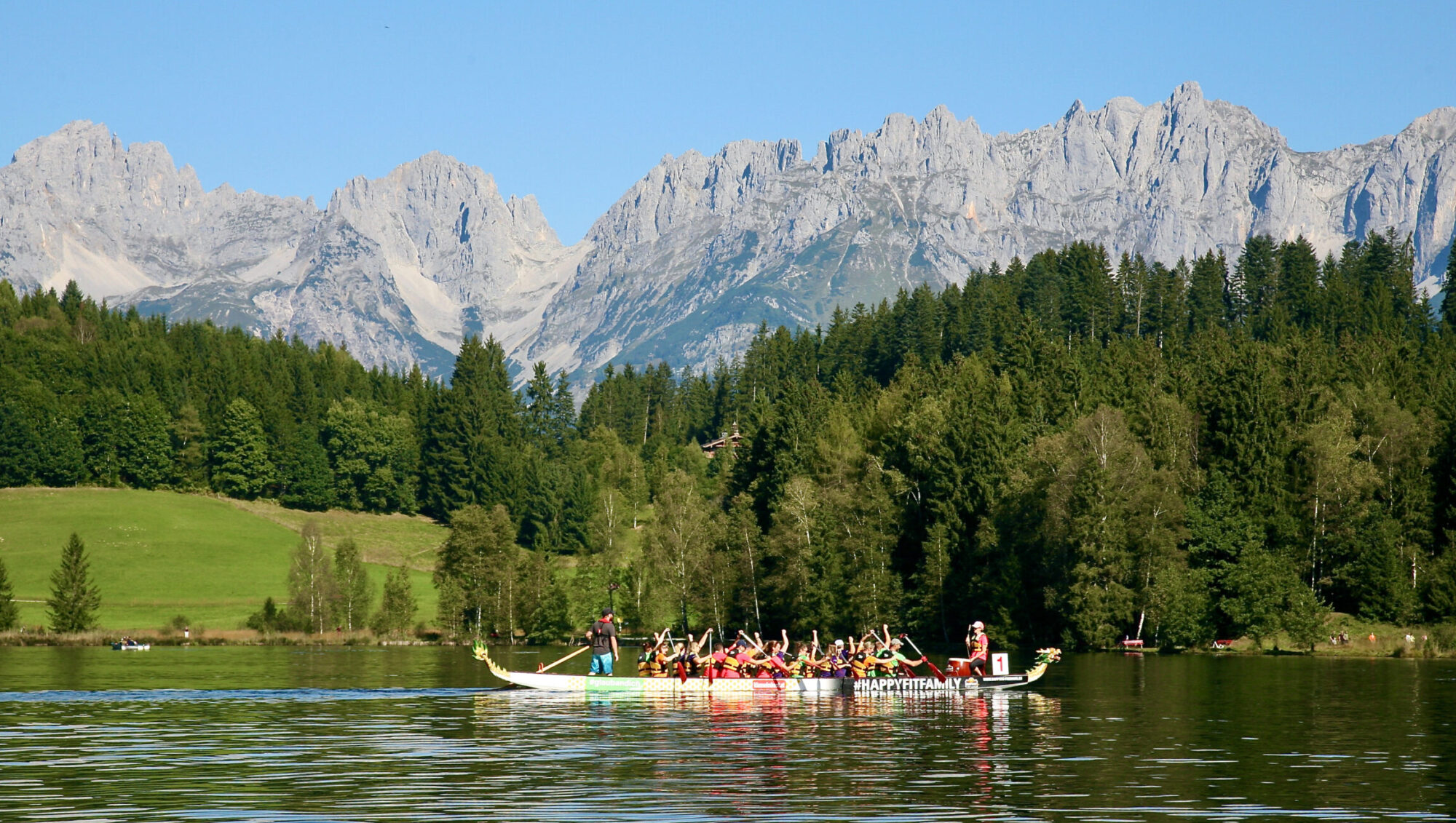 Drachenboot am Schwarzsee